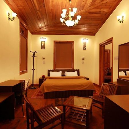 Torrentium Lodge Шимла Экстерьер фото